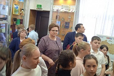 Школьникам – о пионерии